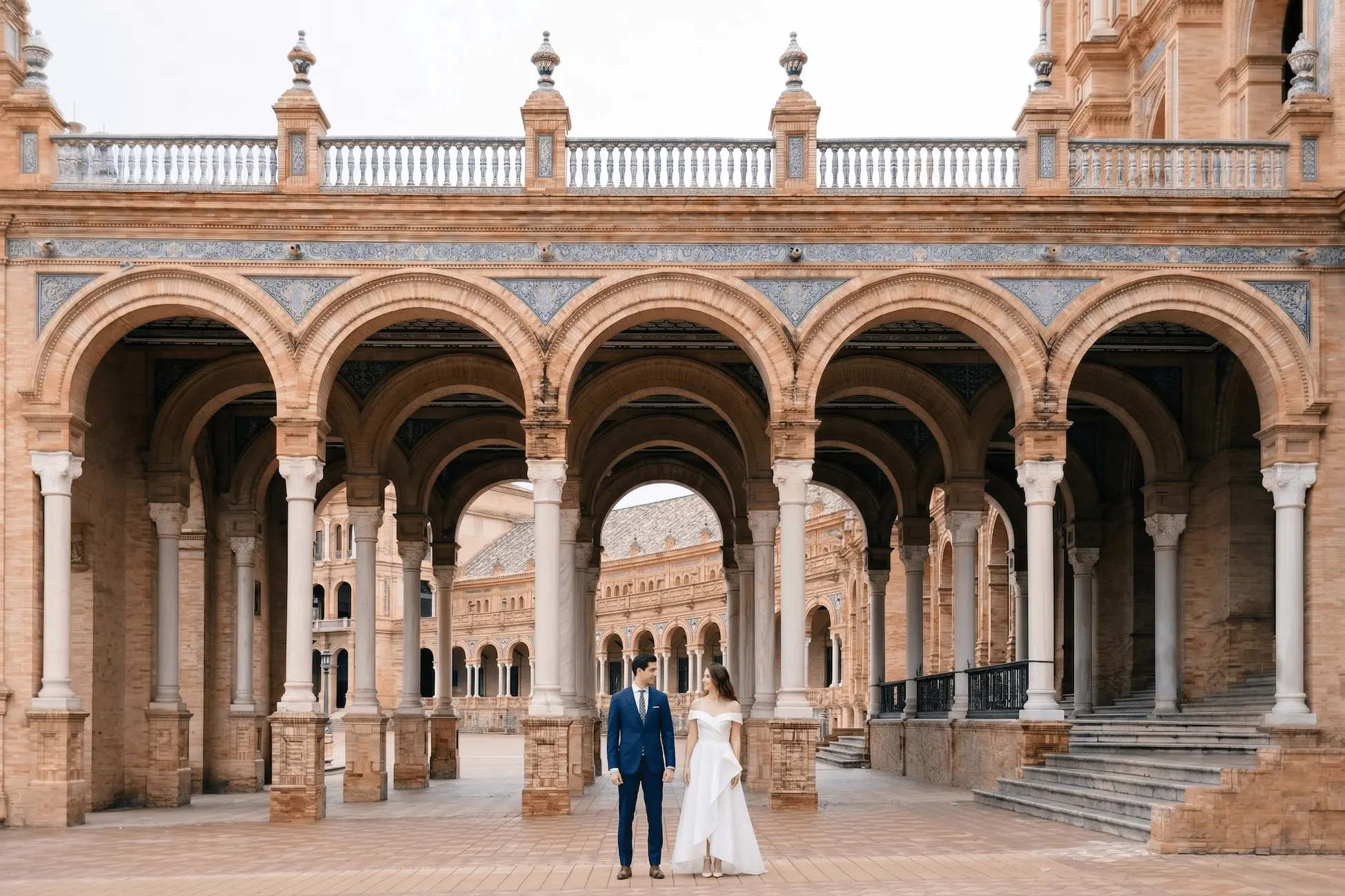Matrimonio a Siviglia — elopement tra Plaza de España, Barrio de Santa Cruz e il Guadalquivir